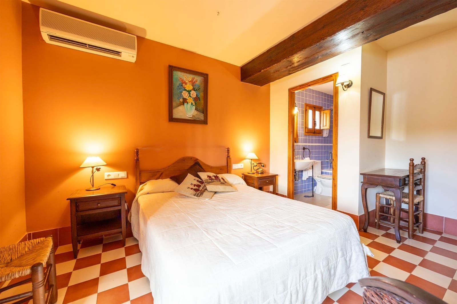 21 bedroom Villa for sale in Torremanzanas - € 1,250,000 (Ref: 9480936)