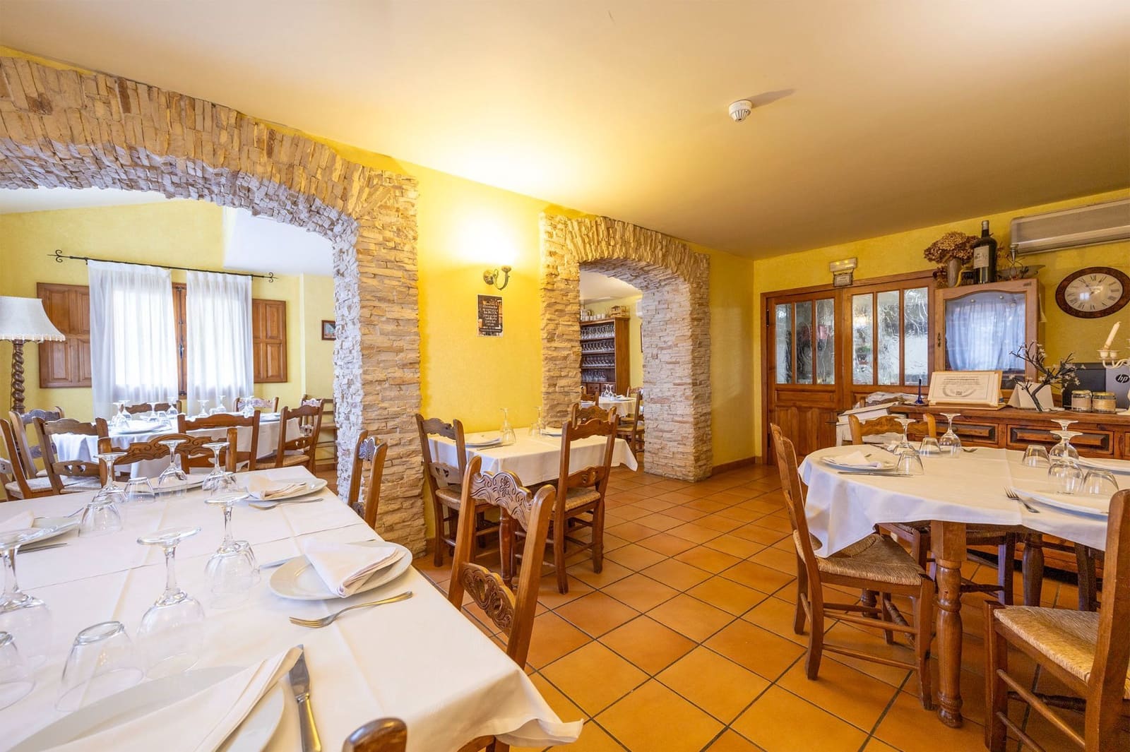 21 bedroom Villa for sale in Torremanzanas - € 1,250,000 (Ref: 9480936)