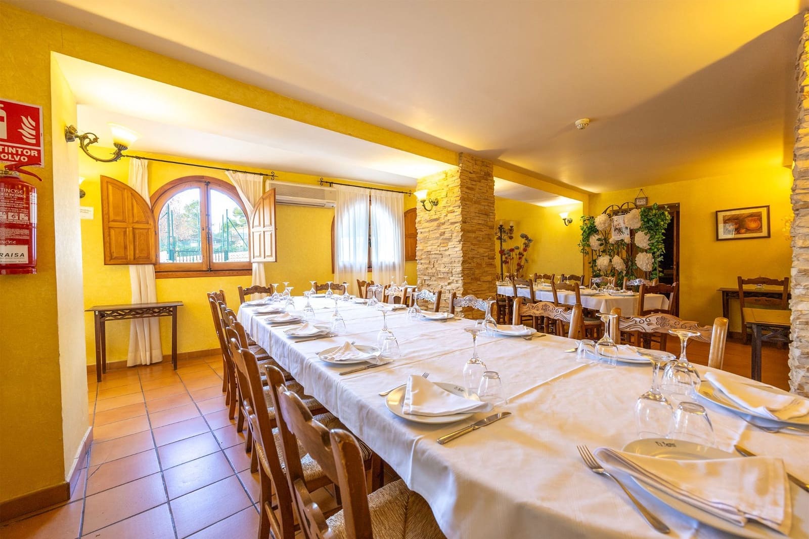 21 bedroom Villa for sale in Torremanzanas - € 1,250,000 (Ref: 9480936)