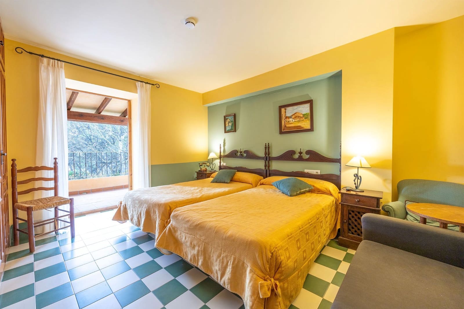 21 bedroom Villa for sale in Torremanzanas - € 1,250,000 (Ref: 9480936)