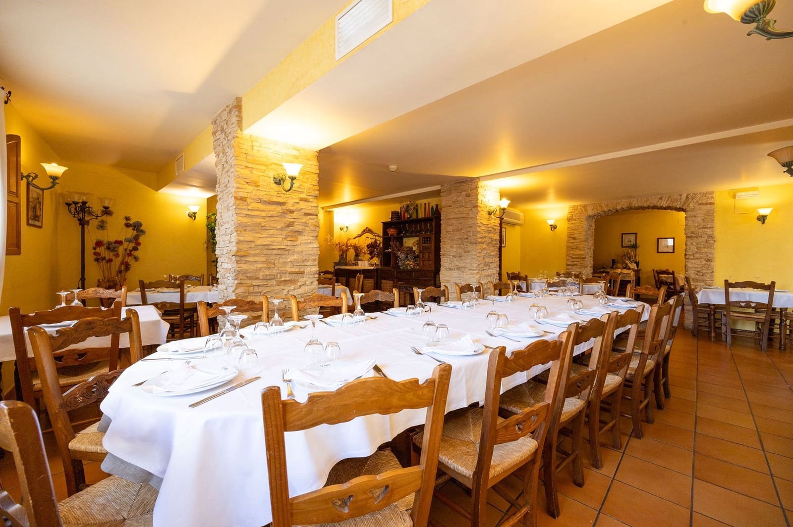 21 bedroom Villa for sale in Torremanzanas - € 1,250,000 (Ref: 9480936)