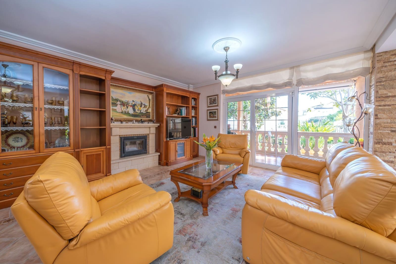 Pareado en El Campello en venta con garaje - 590.000 € (Ref: 9483427)