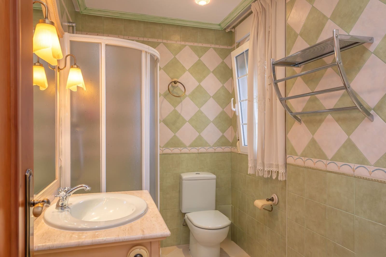 Pareado en El Campello en venta con garaje - 590.000 € (Ref: 9483427)