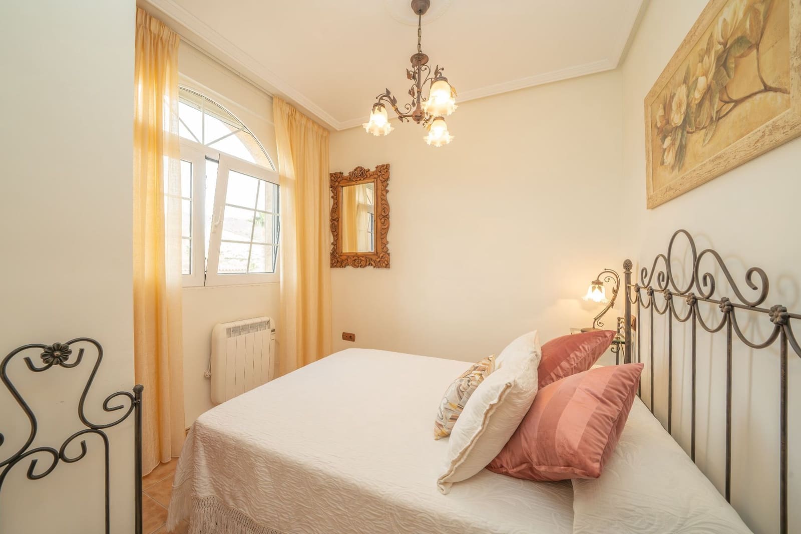 Pareado en El Campello en venta con garaje - 590.000 € (Ref: 9483427)