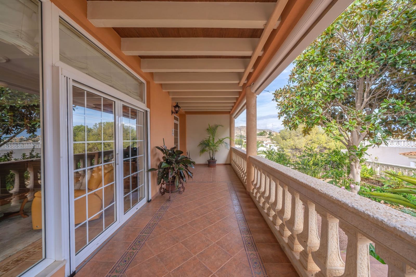 Pareado en El Campello en venta con garaje - 590.000 € (Ref: 9483427)