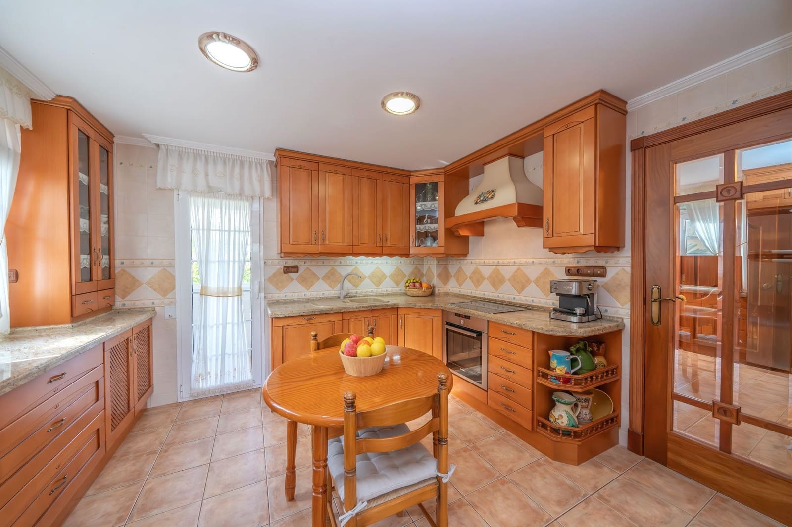 Pareado en El Campello en venta con garaje - 590.000 € (Ref: 9483427)