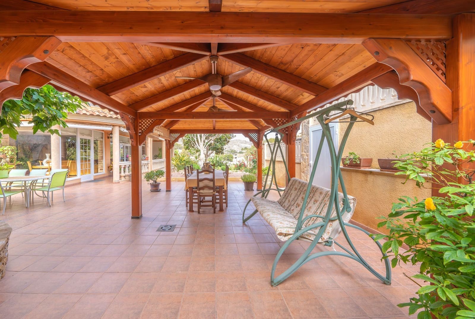 Pareado en El Campello en venta con garaje - 590.000 € (Ref: 9483427)