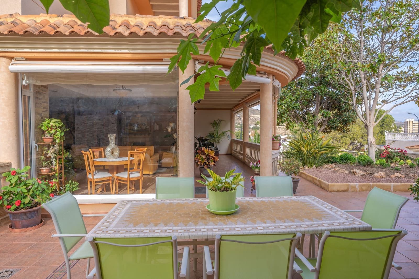 Pareado en El Campello en venta con garaje - 590.000 € (Ref: 9483427)