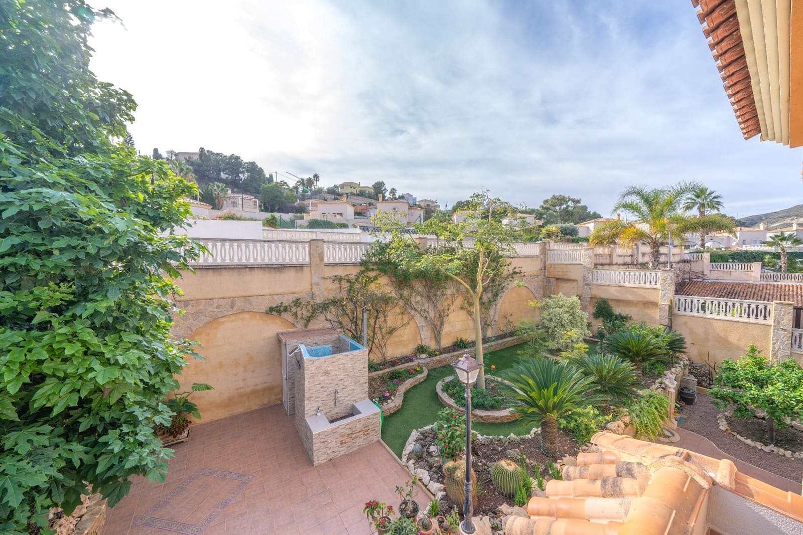 Pareado en El Campello en venta con garaje - 590.000 € (Ref: 9483427)