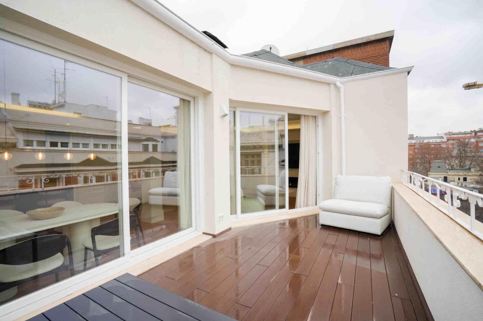 3 slaapkamer Flat te koop in Madrid stad - € 4.500.000 (Ref: 9494285)