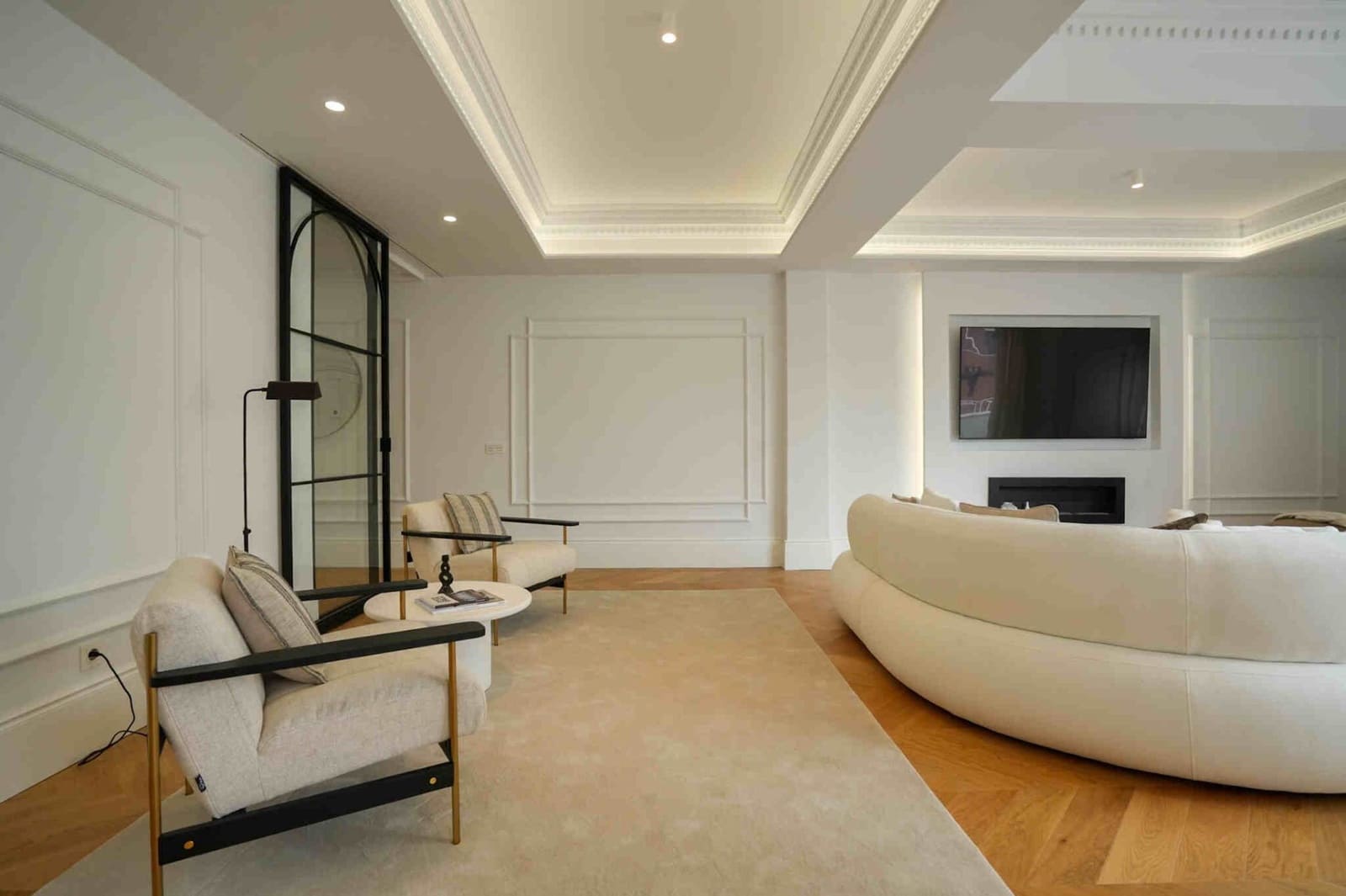 3 slaapkamer Flat te koop in Madrid stad - € 4.500.000 (Ref: 9494285)