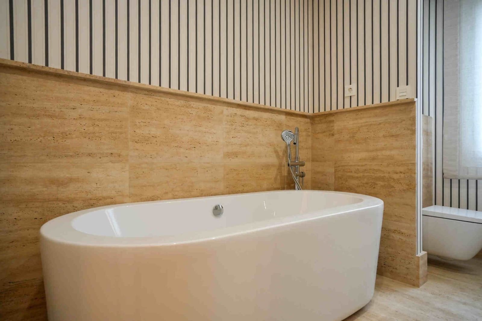 3 slaapkamer Flat te koop in Madrid stad - € 4.500.000 (Ref: 9494285)