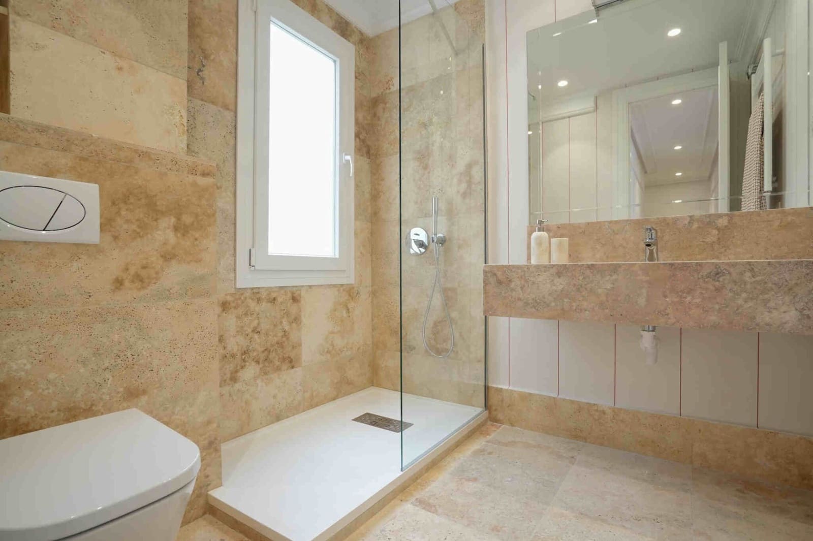 3 slaapkamer Flat te koop in Madrid stad - € 4.500.000 (Ref: 9494285)