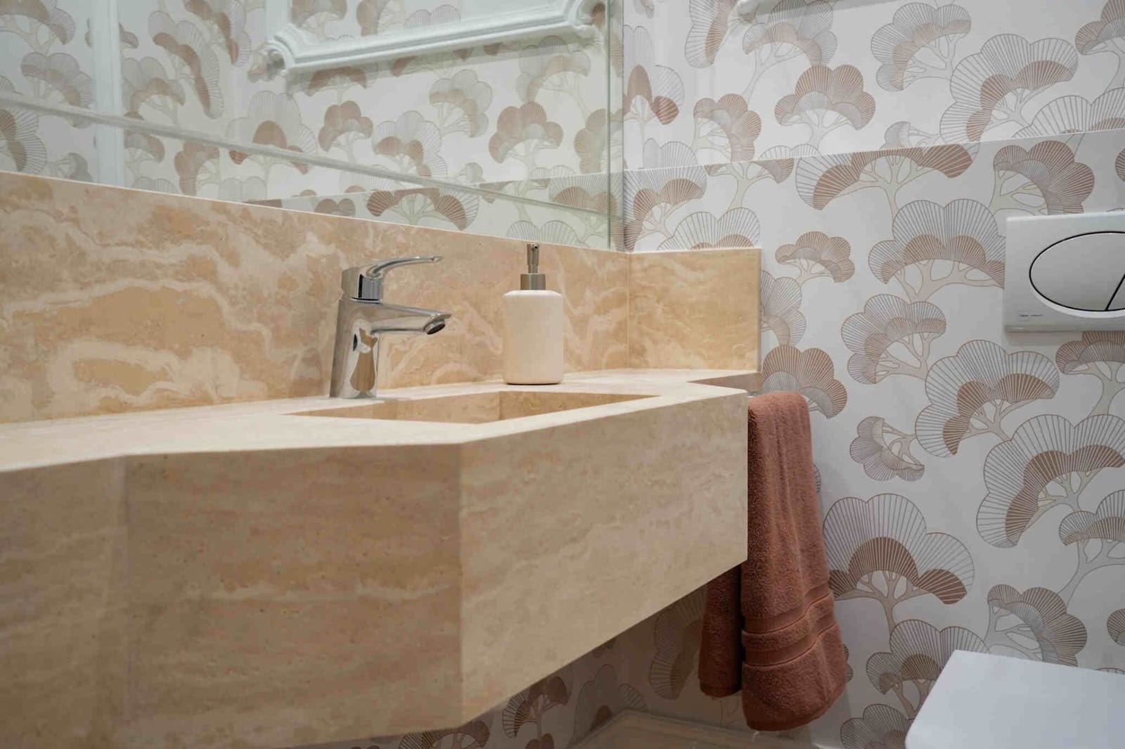 3 slaapkamer Flat te koop in Madrid stad - € 4.500.000 (Ref: 9494285)