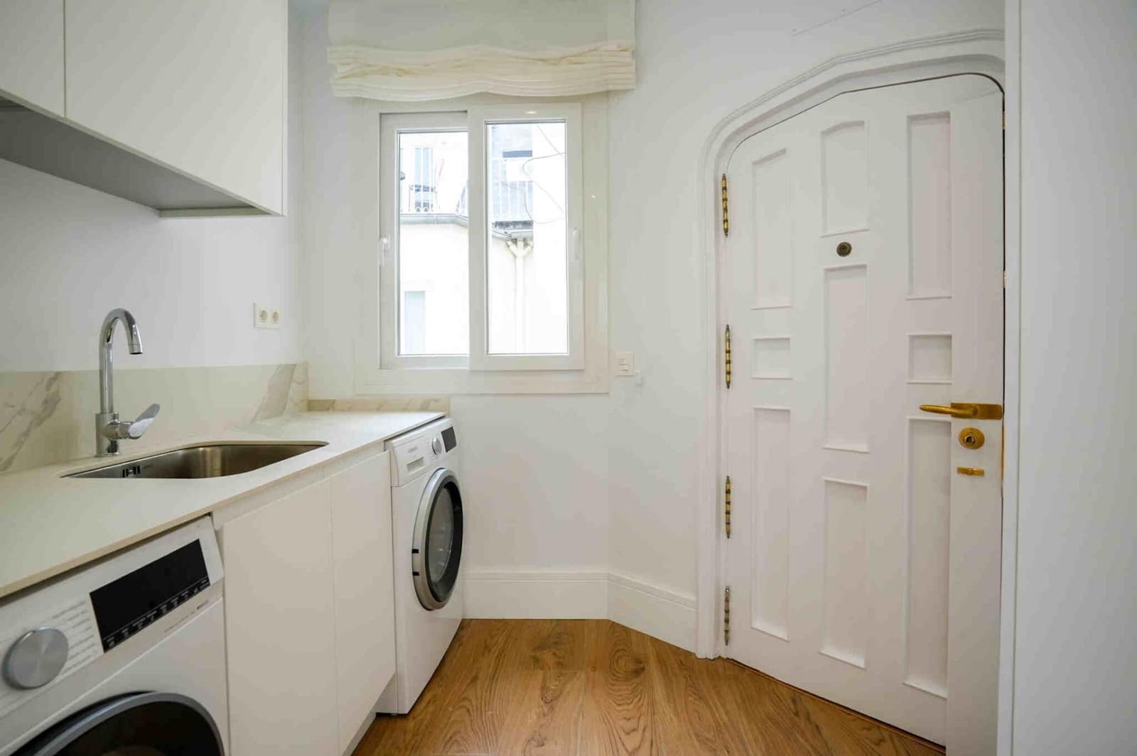 3 slaapkamer Flat te koop in Madrid stad - € 4.500.000 (Ref: 9494285)