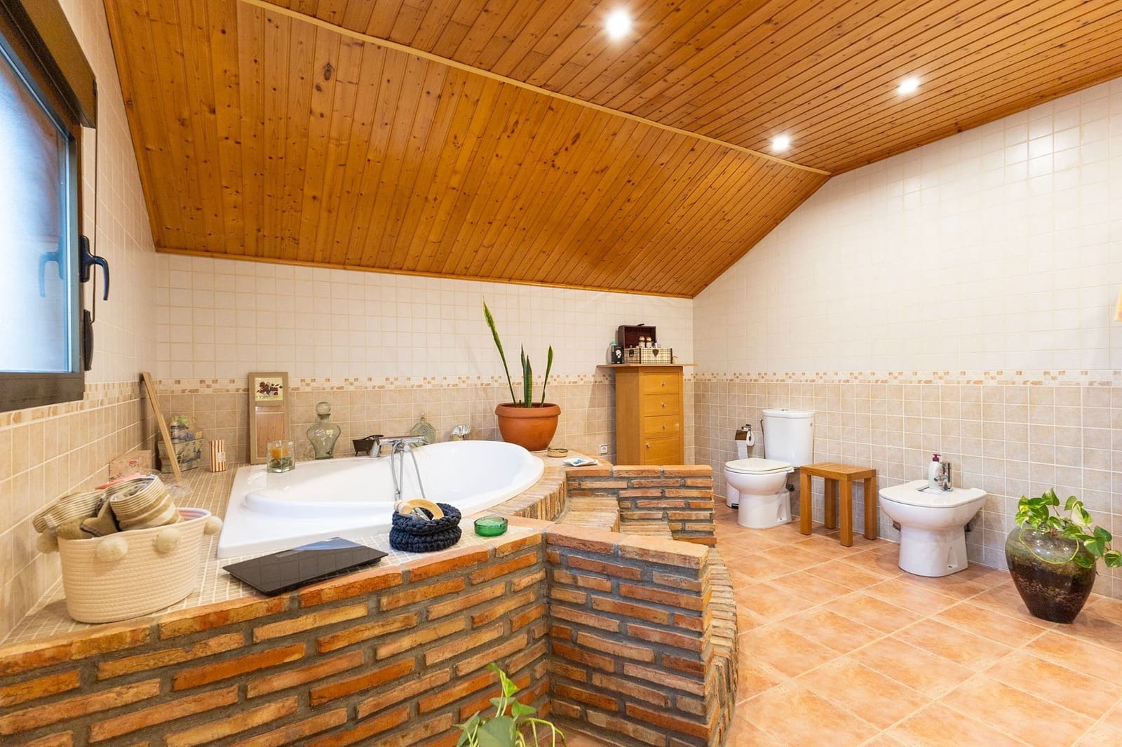 4 soveværelse Villa til salg i Alicante by med swimmingpool garage - € 473.900 (Ref: 9501847)