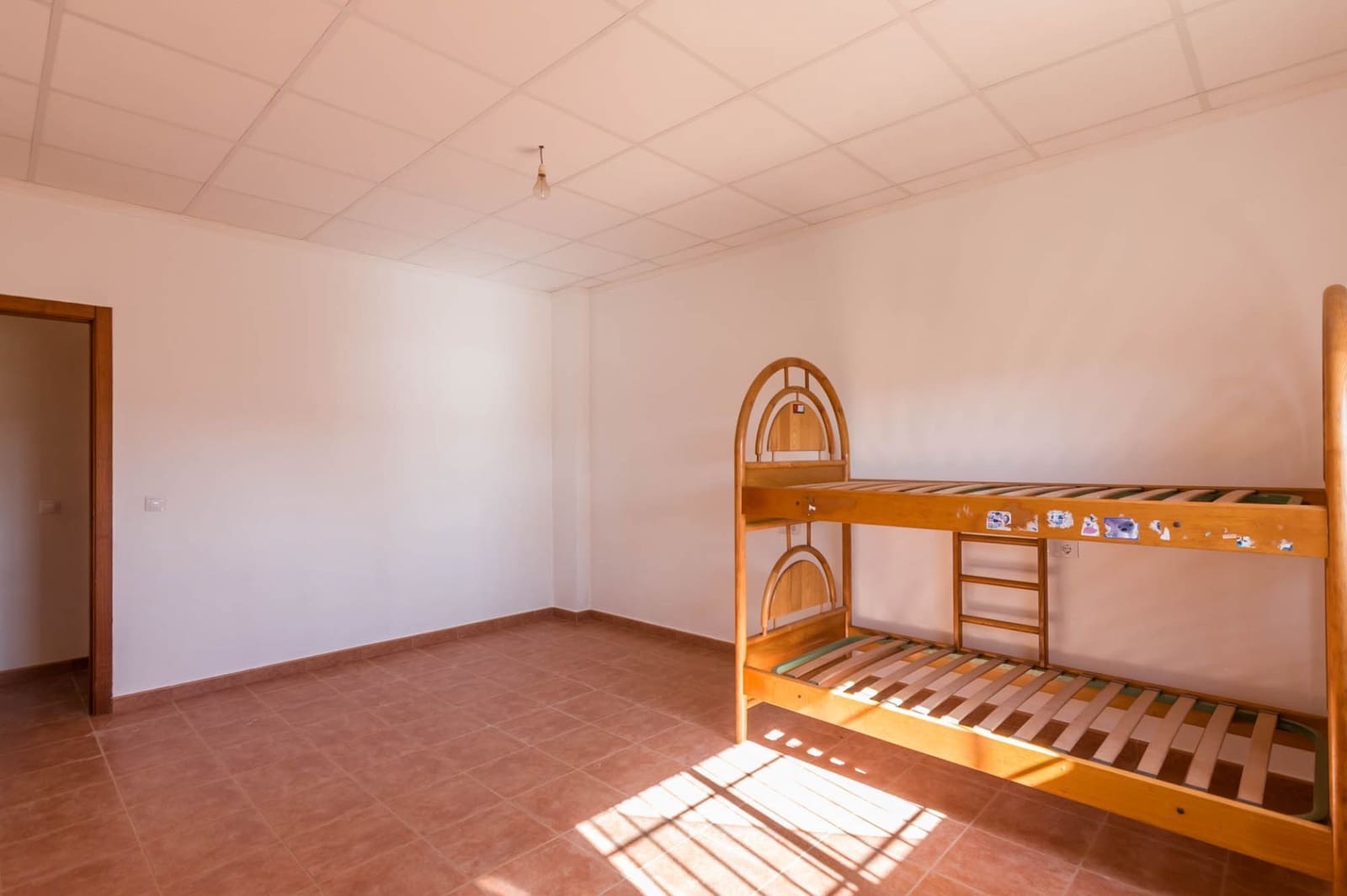 Chalet de 3 habitaciones en Pliego en venta - 315.000 € (Ref: 9501849)