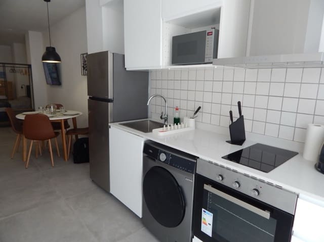 2 soveværelse Lejlighed til salg i Valencia by - € 309.000 (Ref: 9503855)