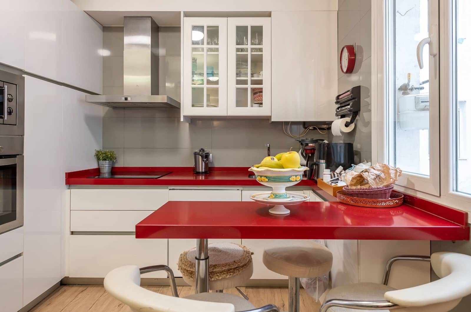 4 bedroom Apartment for sale in Madrid city with garage - € 1,290,000 (Ref: 9503856)