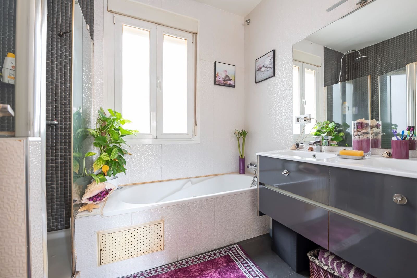 4 bedroom Apartment for sale in Madrid city with garage - € 1,290,000 (Ref: 9503856)