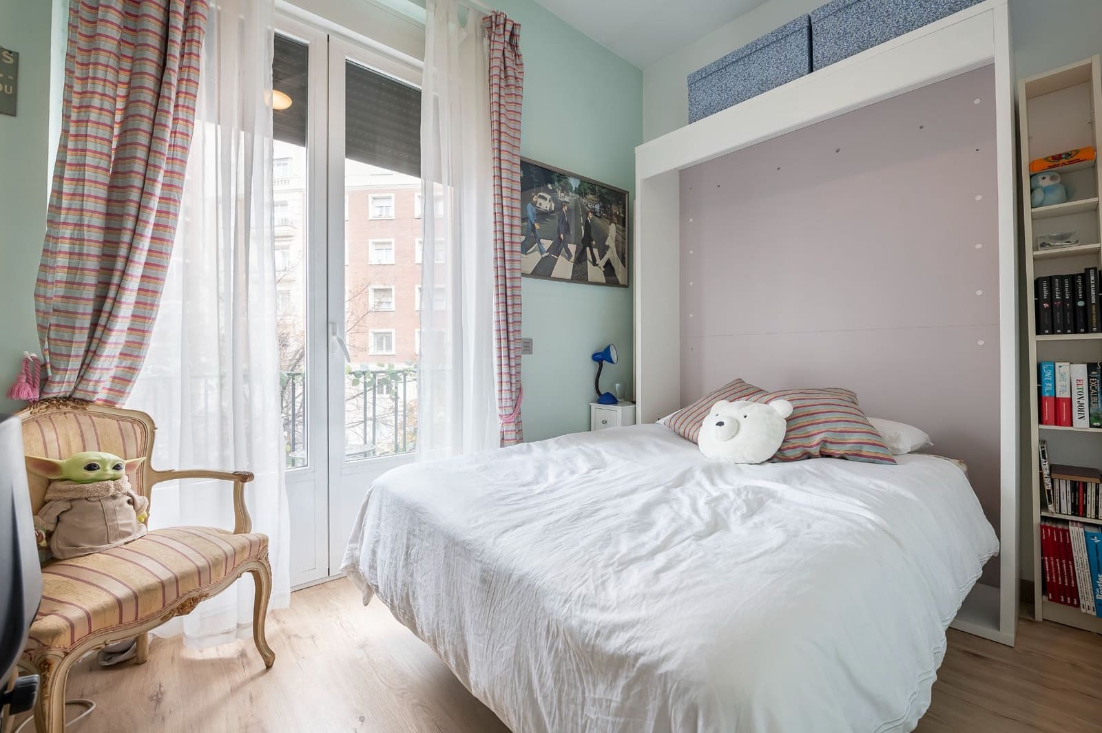 4 bedroom Apartment for sale in Madrid city with garage - € 1,290,000 (Ref: 9503856)