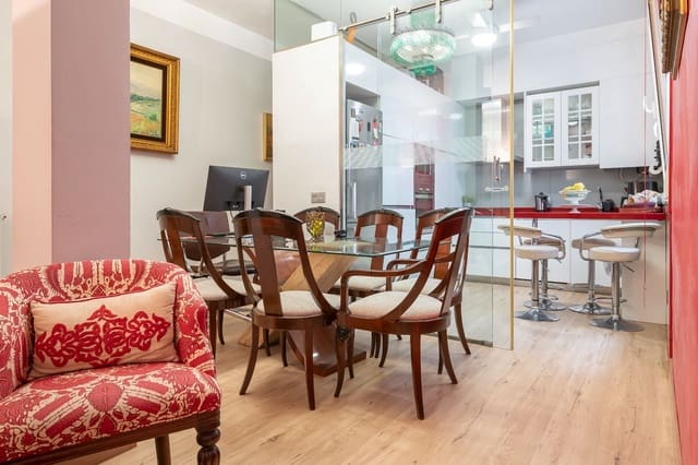 4 bedroom Apartment for sale in Madrid city with garage - € 1,290,000 (Ref: 9503856)