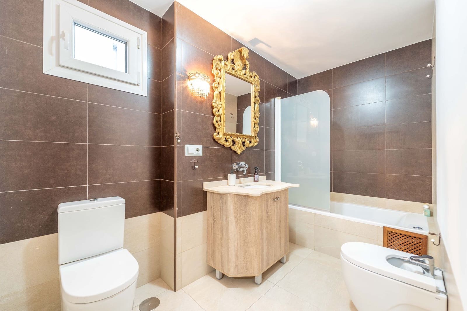 4 soveværelse Lejlighed til salg i Malaga by - € 900.000 (Ref: 9503857)