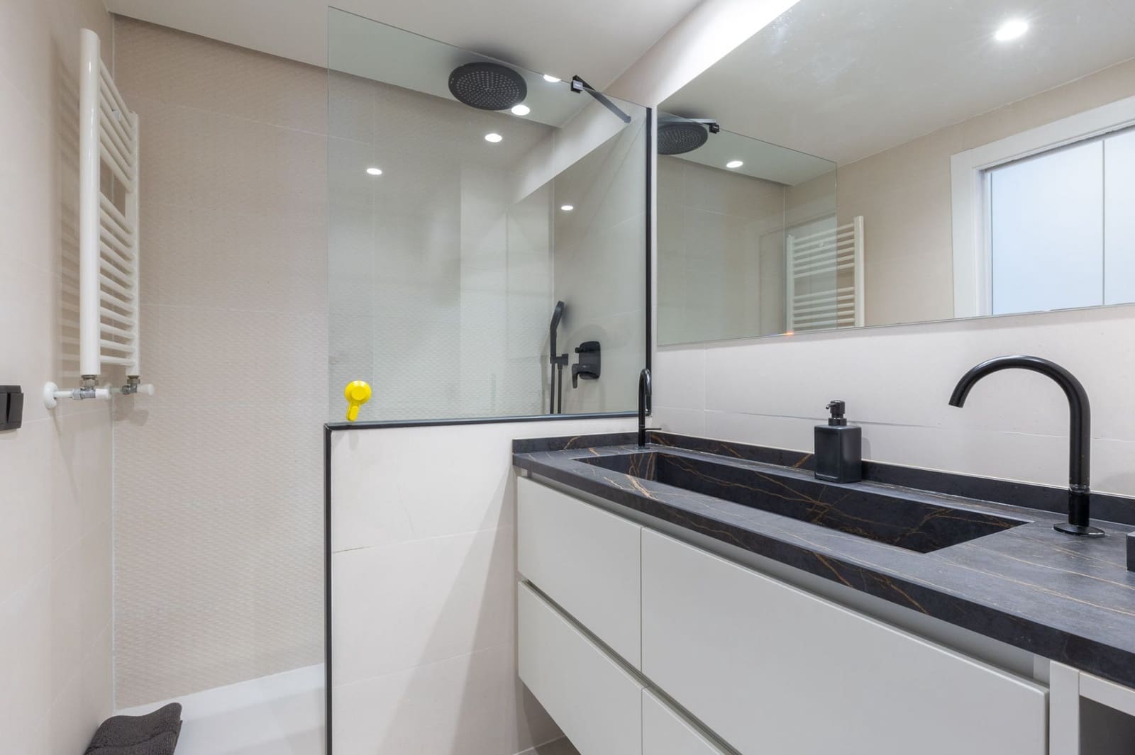 Pareado de 4 habitaciones en Bétera en venta con piscina garaje - 620.000 € (Ref: 9503858)