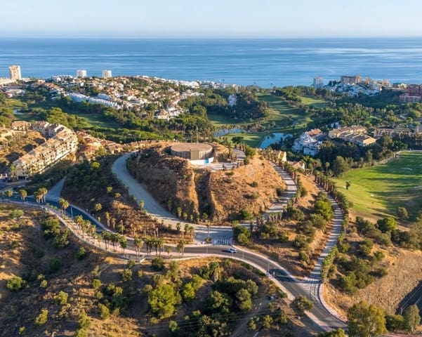 2 sypialnia Apartament na sprzedaż w Benalmádena z basenem garażem - 460 000 € (Ref: 9503859)