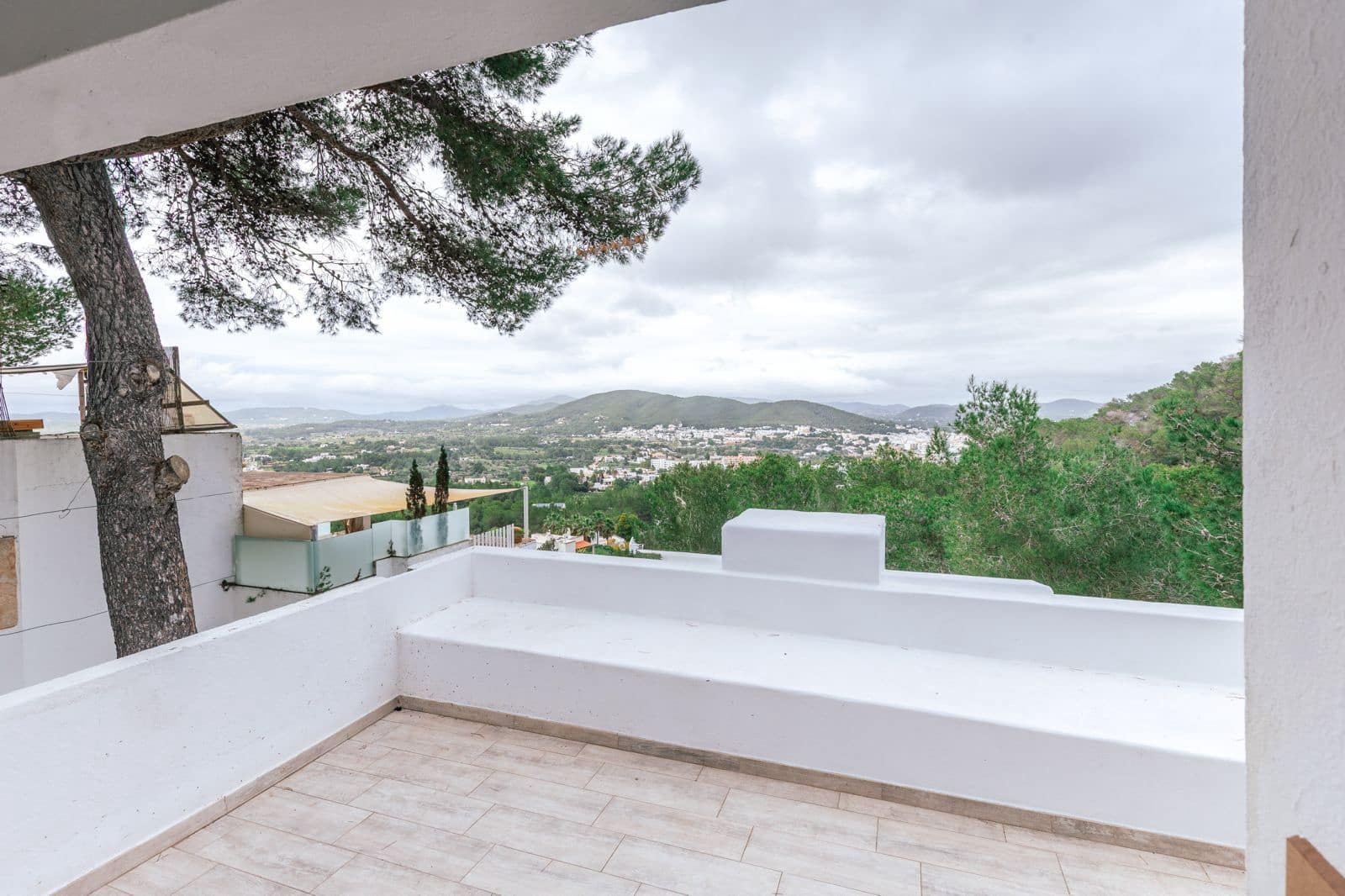 3 soveværelse Lejlighed til salg i Ibiza by med garage - € 465.000 (Ref: 9503860)