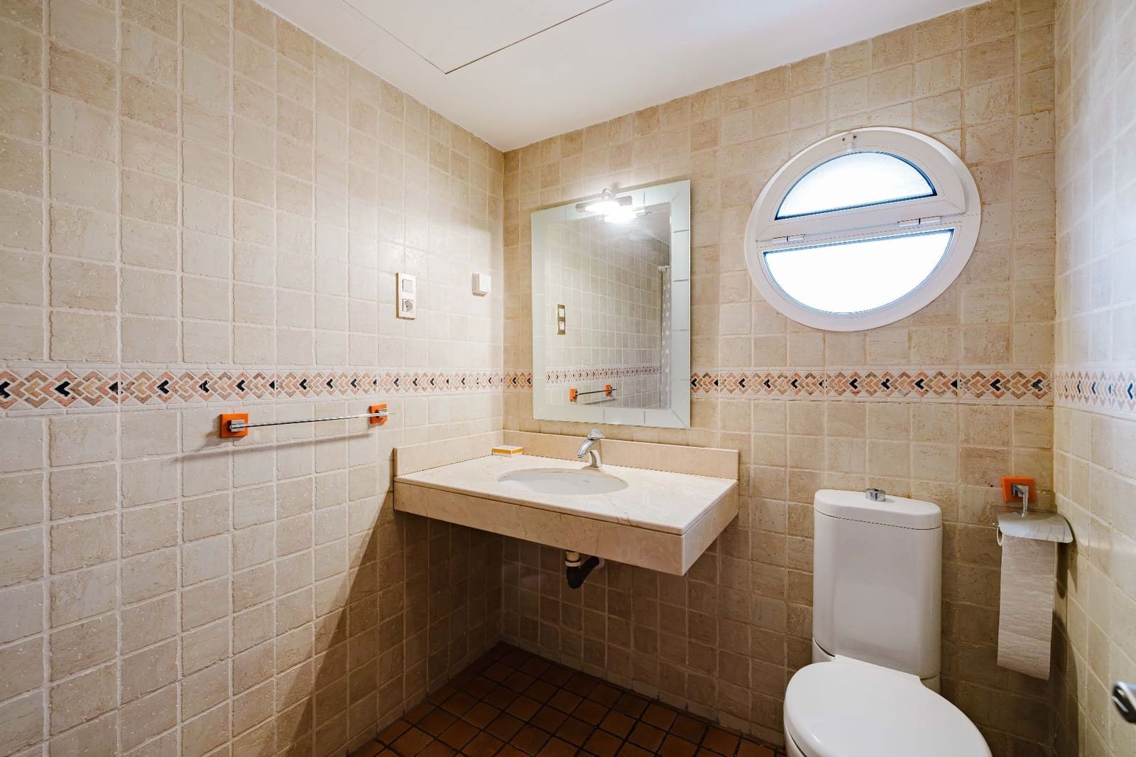 2 bedroom Apartment for sale in Benalmadena with pool garage - € 323,000 (Ref: 9512048)