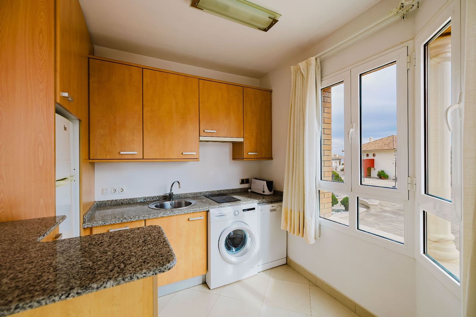 2 bedroom Apartment for sale in Benalmadena with pool garage - € 323,000 (Ref: 9512048)