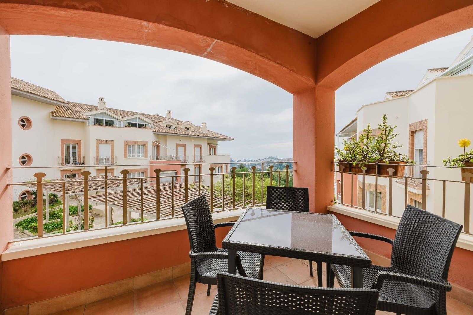 2 bedroom Apartment for sale in Benalmadena with pool garage - € 323,000 (Ref: 9512048)