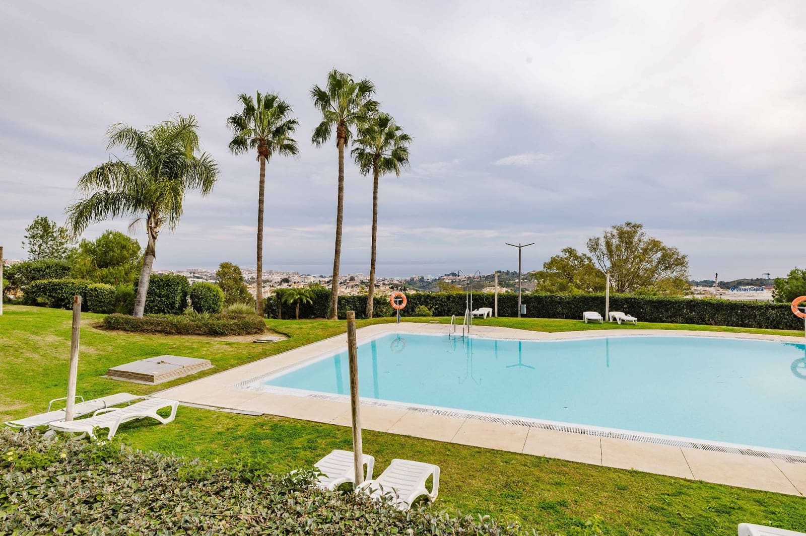 2 bedroom Apartment for sale in Benalmadena with pool garage - € 323,000 (Ref: 9512048)