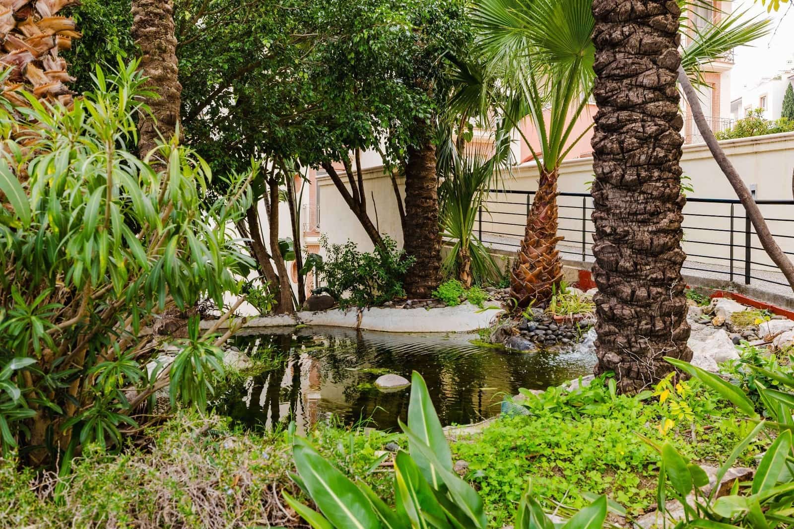 2 bedroom Apartment for sale in Benalmadena with pool garage - € 323,000 (Ref: 9512048)