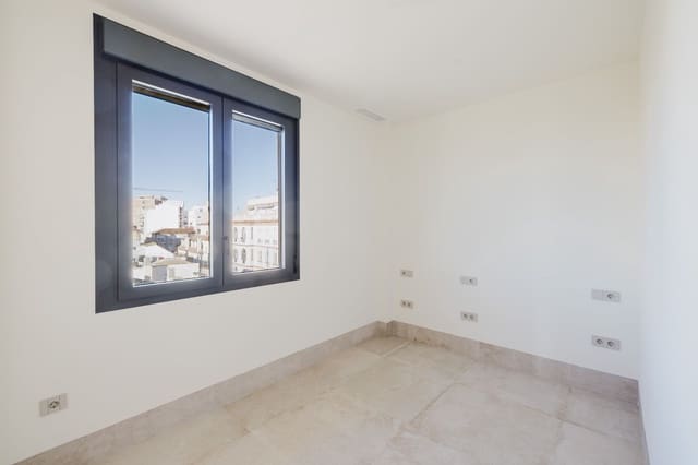 Ático de 2 habitaciones en Málaga ciudad en venta - 1.395.000 € (Ref: 9512051)