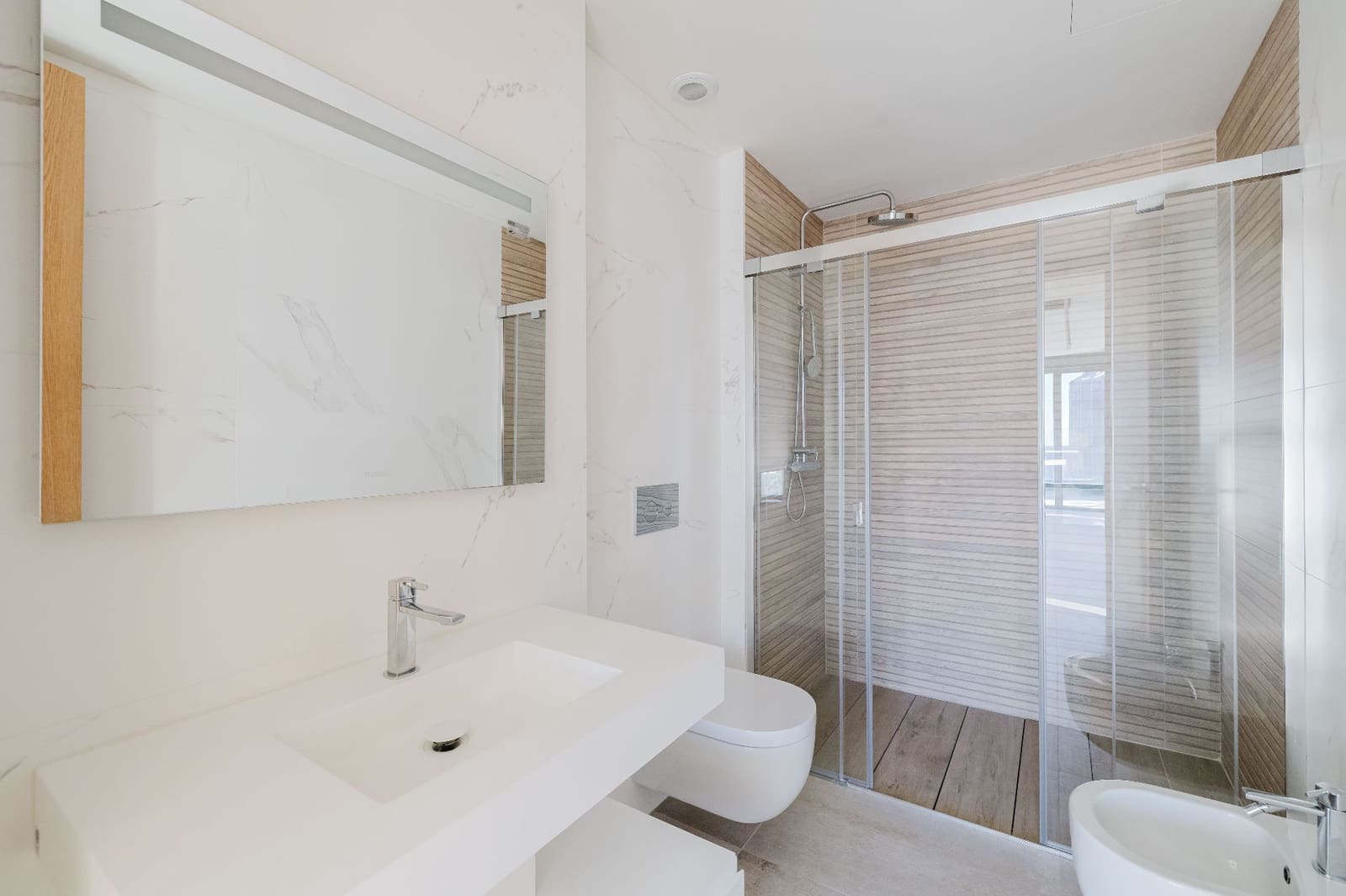 Ático de 2 habitaciones en Málaga ciudad en venta - 1.395.000 € (Ref: 9512051)