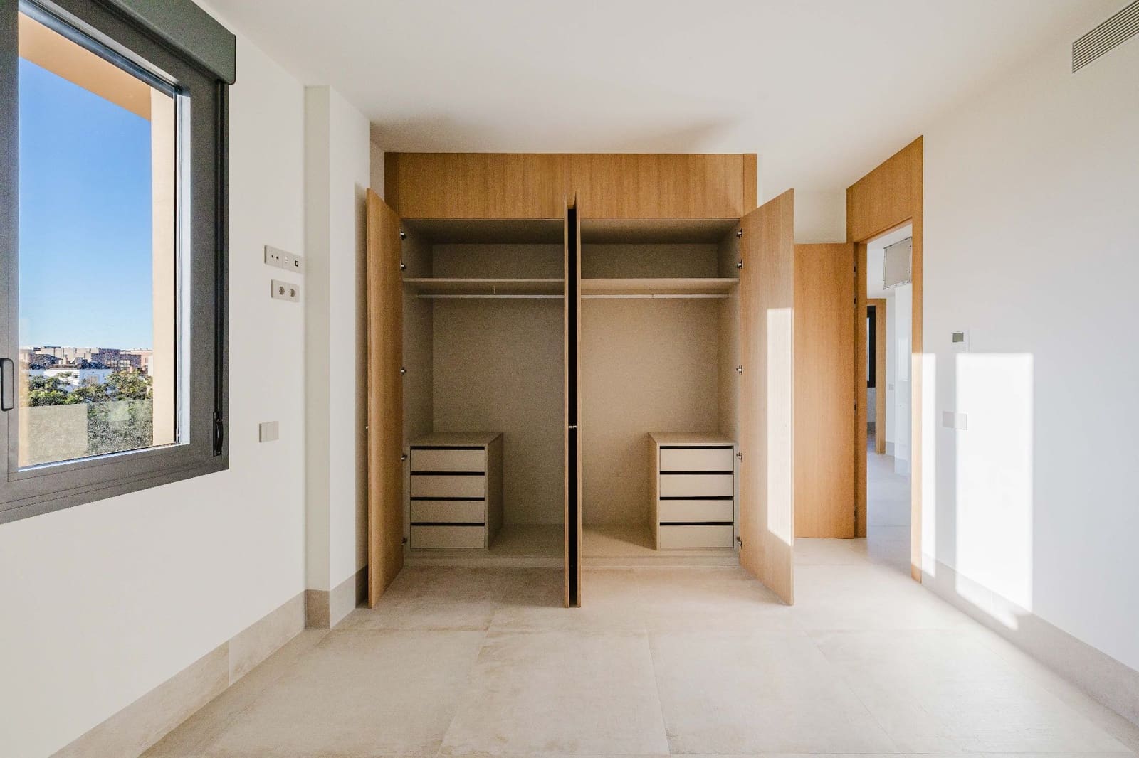 Ático de 2 habitaciones en Málaga ciudad en venta - 1.395.000 € (Ref: 9512051)