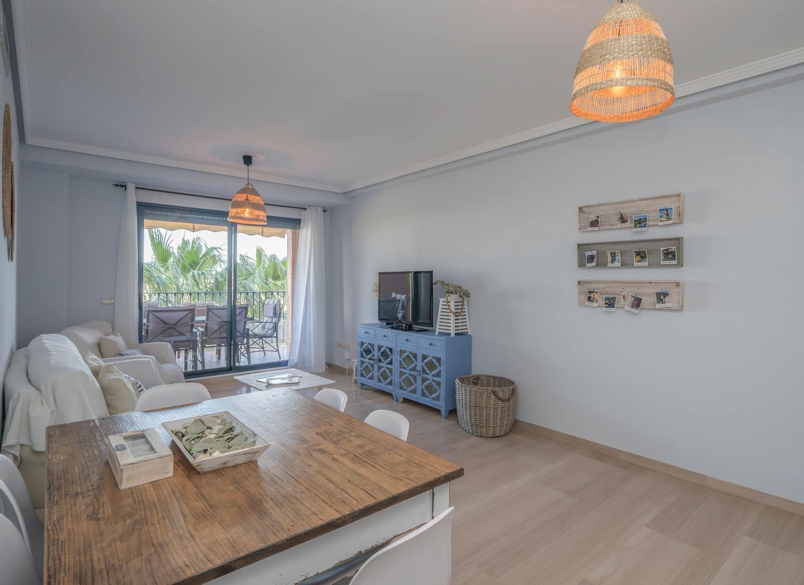 2 bedroom Apartment for sale in Valencia city with pool garage - € 400,000 (Ref: 9512052)