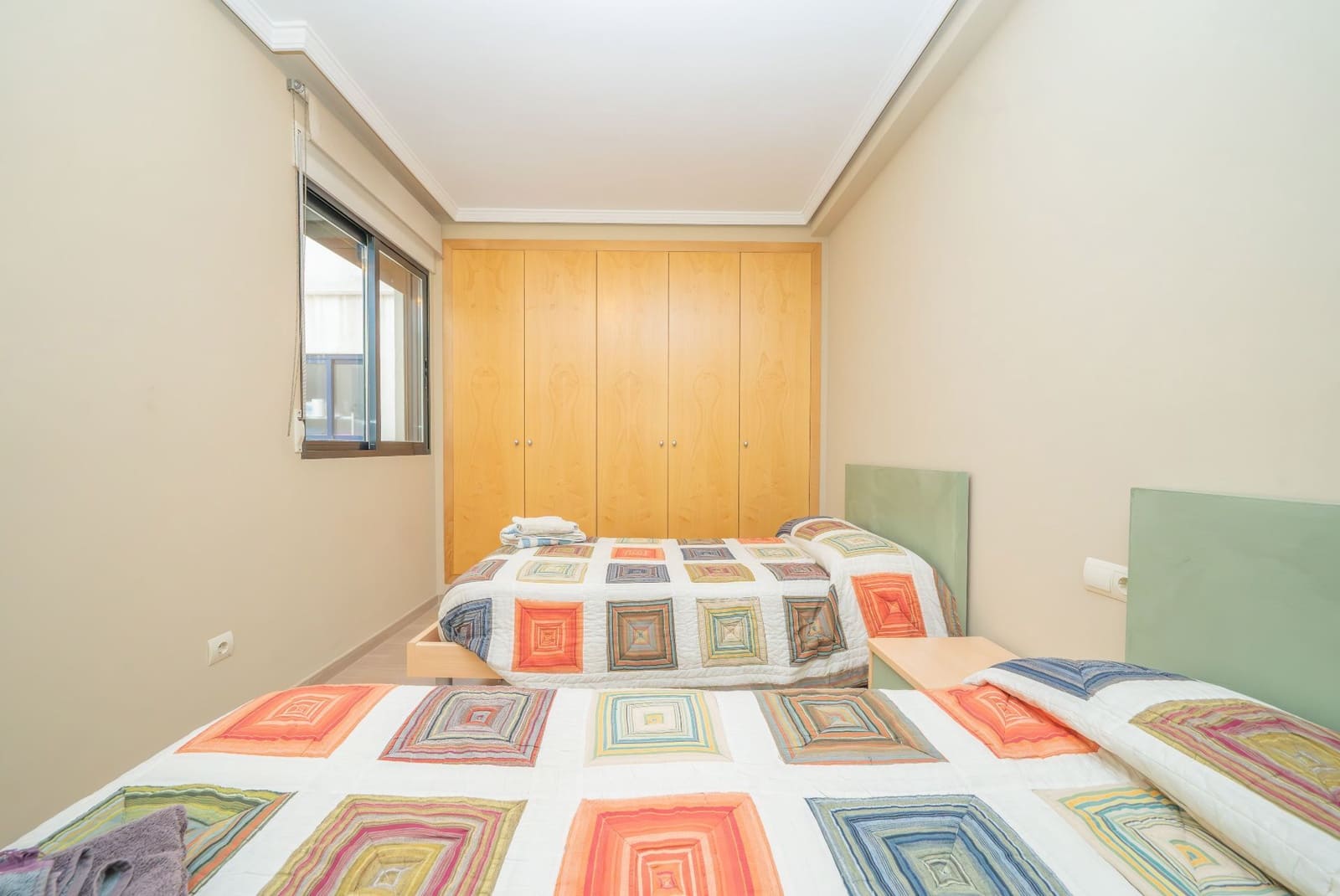 2 bedroom Apartment for sale in Valencia city with pool garage - € 400,000 (Ref: 9512052)