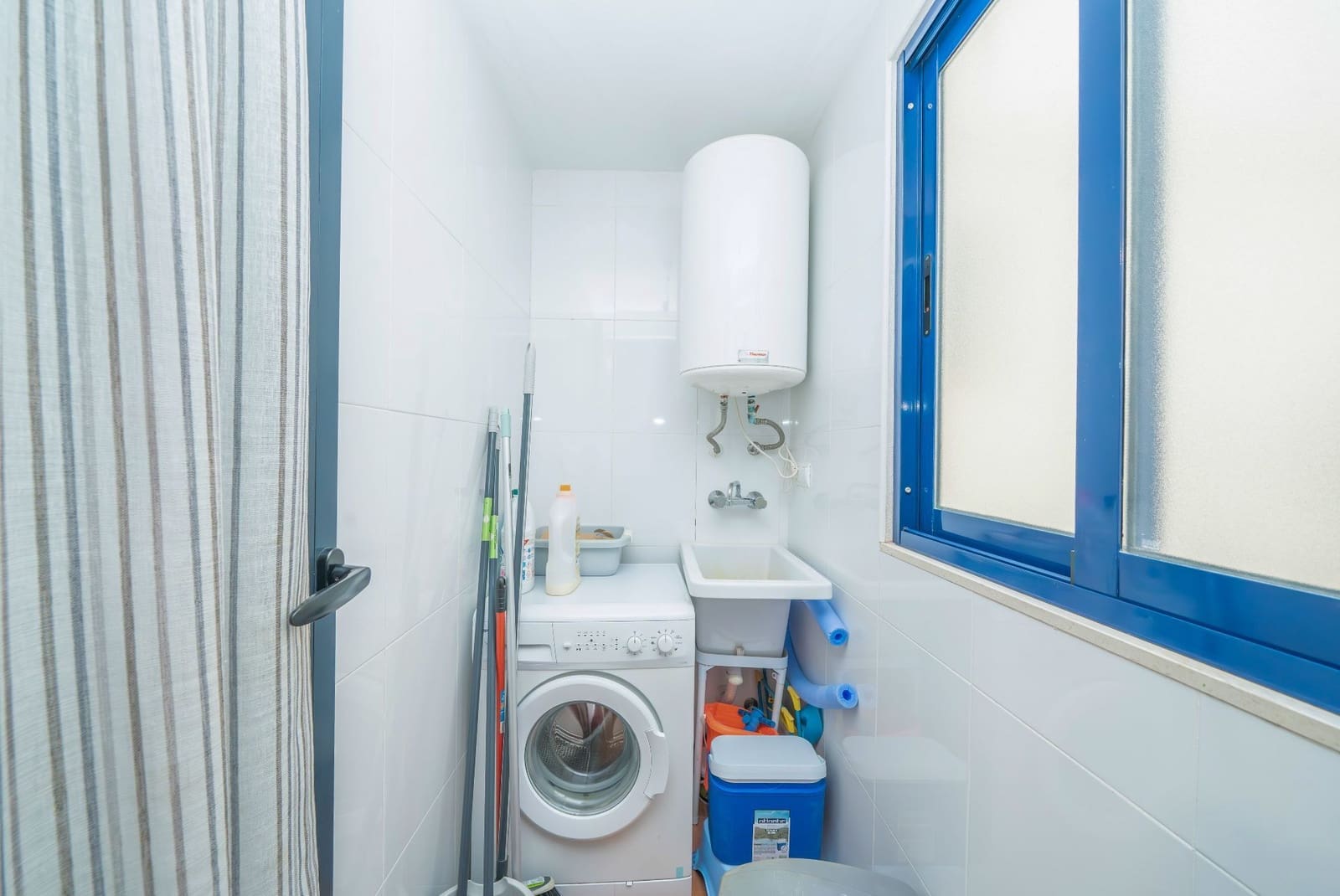 2 bedroom Apartment for sale in Valencia city with pool garage - € 400,000 (Ref: 9512052)