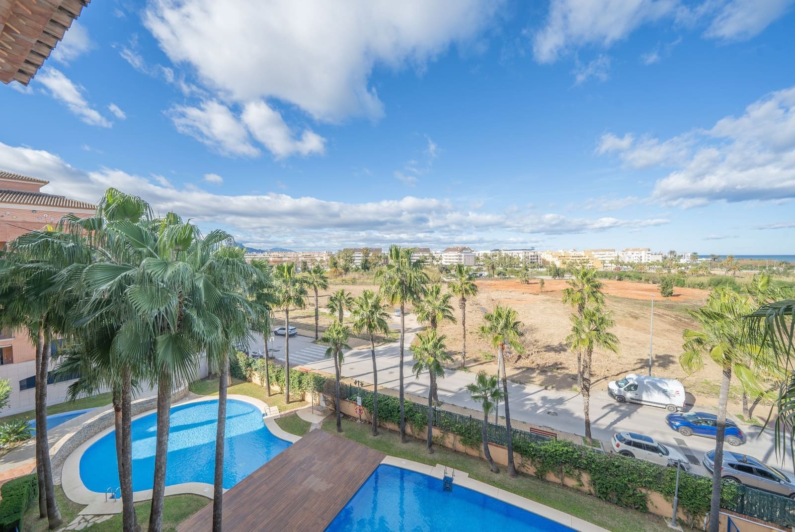 2 bedroom Apartment for sale in Valencia city with pool garage - € 400,000 (Ref: 9512052)