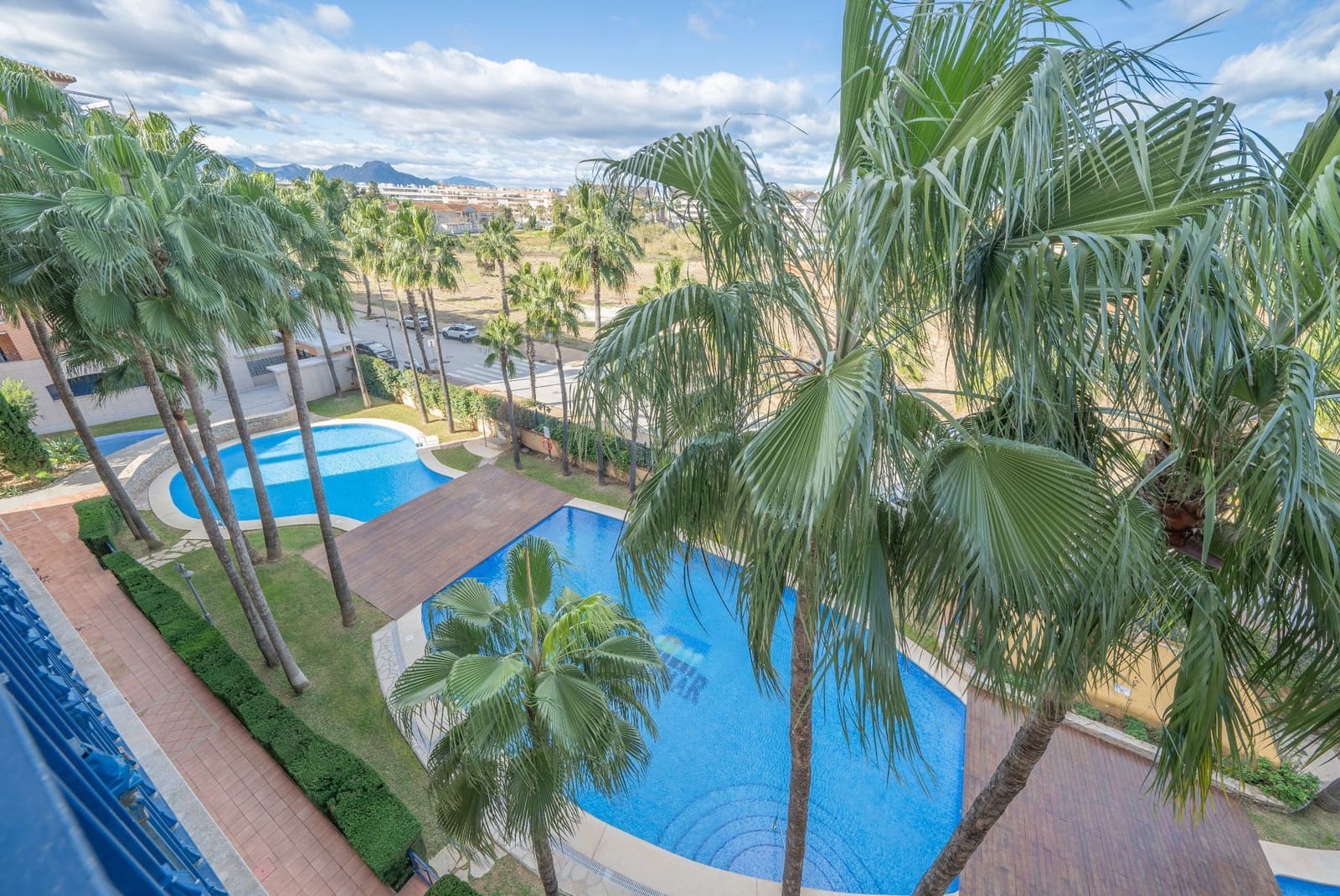 2 bedroom Apartment for sale in Valencia city with pool garage - € 400,000 (Ref: 9512052)