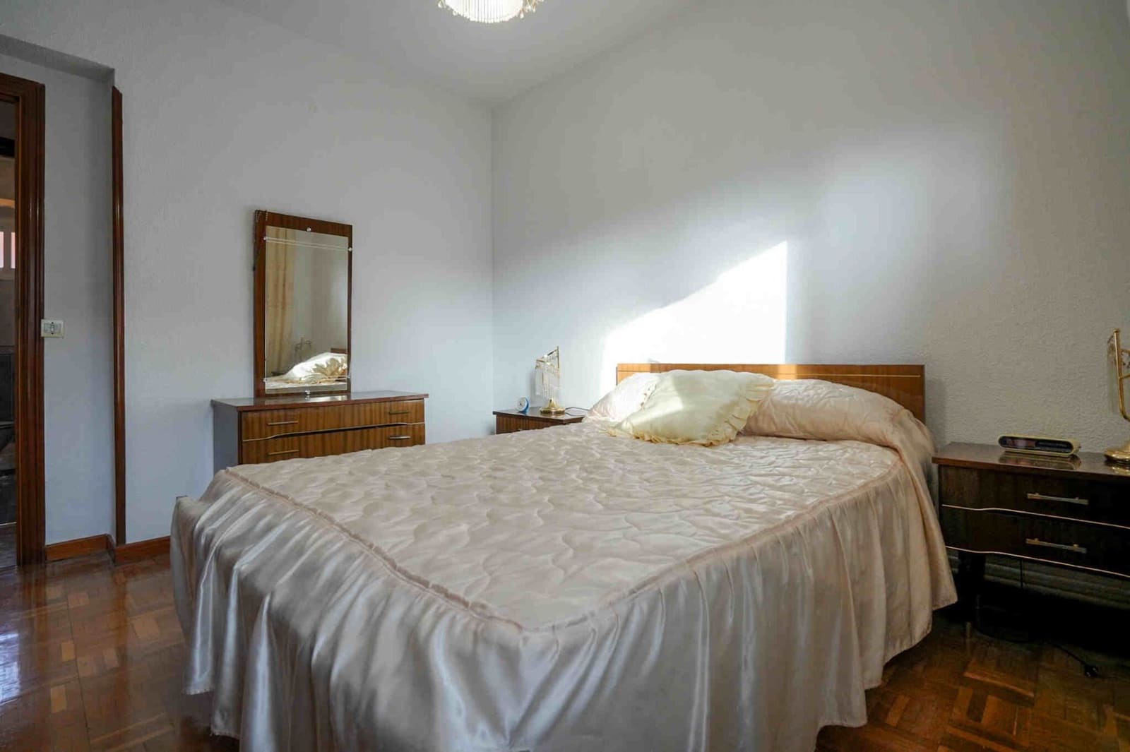 3 sypialnia Apartament na sprzedaż w Miasto Madryt - 373 000 € (Ref: 9512053)