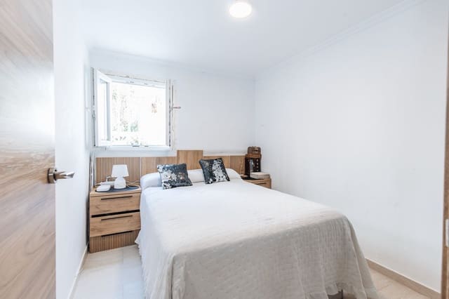 3 bedroom Apartment for sale in San Jose / Sant Josep de Sa Talaia - € 420,000 (Ref: 9518451)