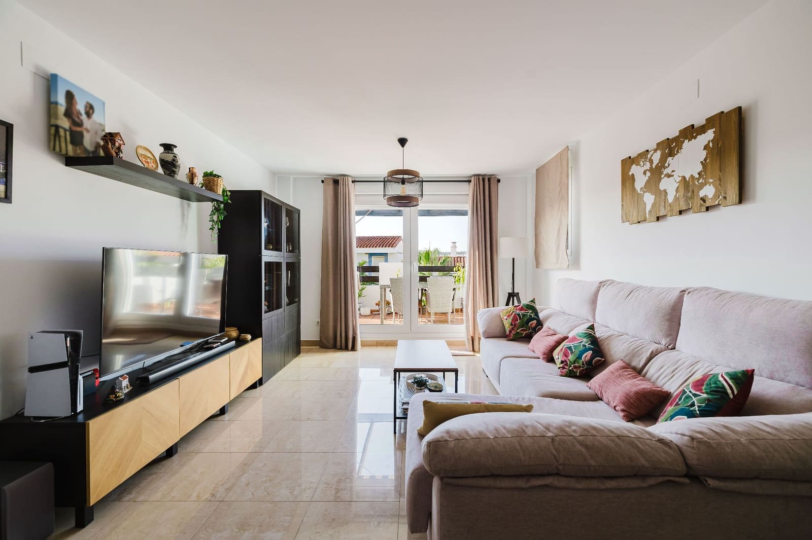 3 makuuhuone Asunto myytävänä paikassa Manilva mukana uima-altaan 
autotalli - 321 400 € (Ref: 9523933)