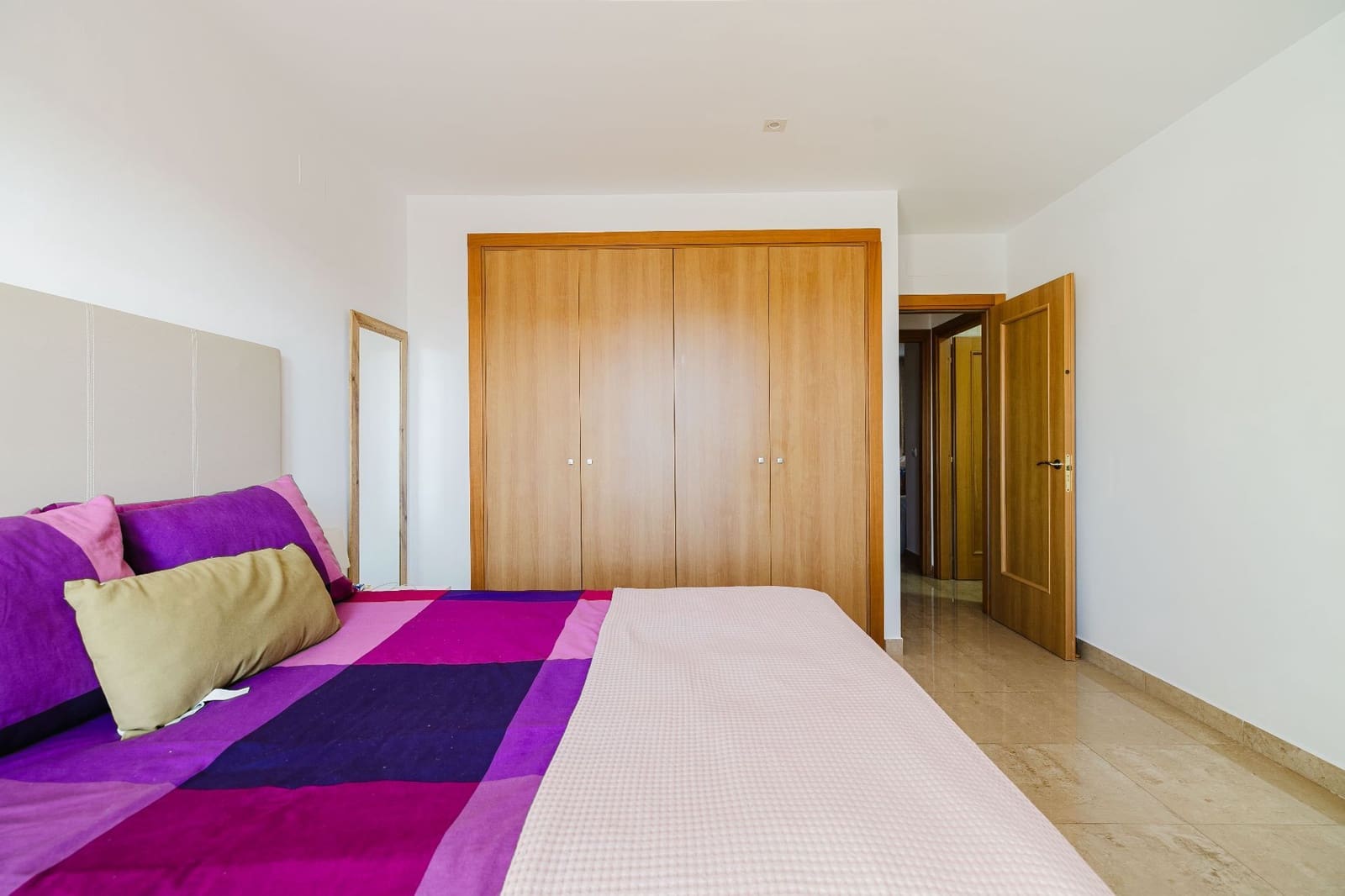 3 makuuhuone Asunto myytävänä paikassa Manilva mukana uima-altaan 
autotalli - 321 400 € (Ref: 9523933)