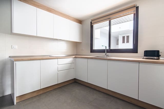 2 bedroom Apartment for sale in Salobreña with pool garage - € 248,000 (Ref: 9523935)