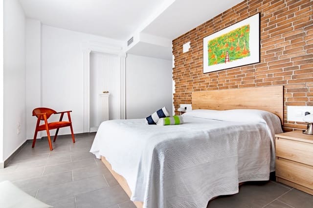 2 bedroom Apartment for sale in Salobreña with pool garage - € 248,000 (Ref: 9523935)