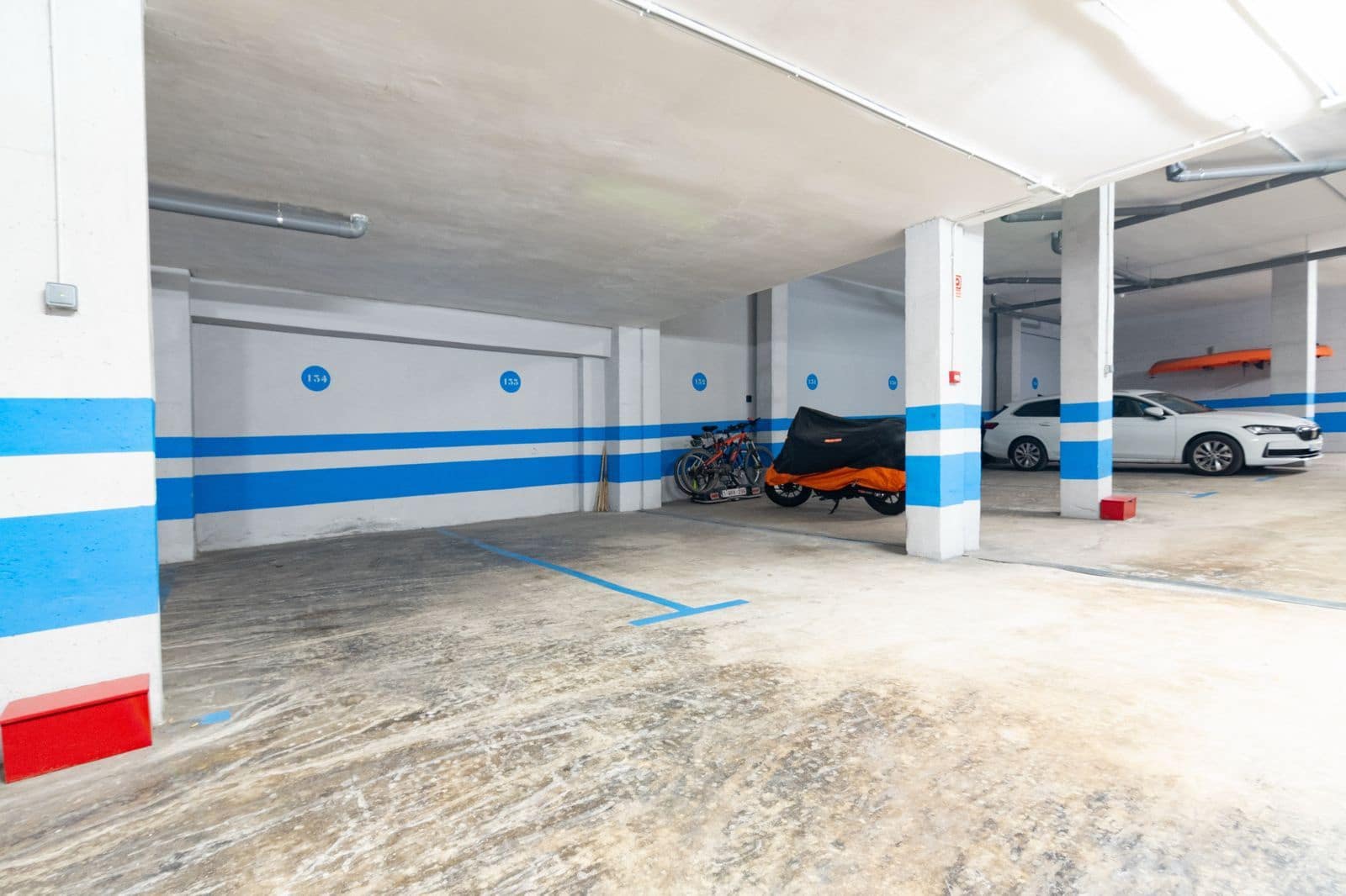 2 bedroom Apartment for sale in Salobrena with pool garage - € 248,000 (Ref: 9523935)